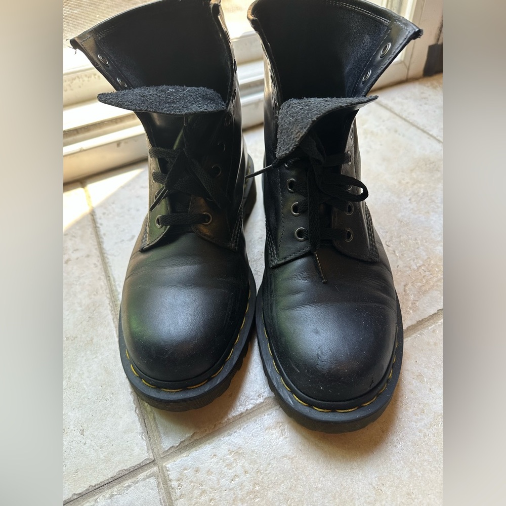 Dr Martens size 10